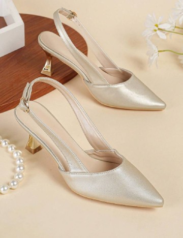 Pantofi SHEIN, bej