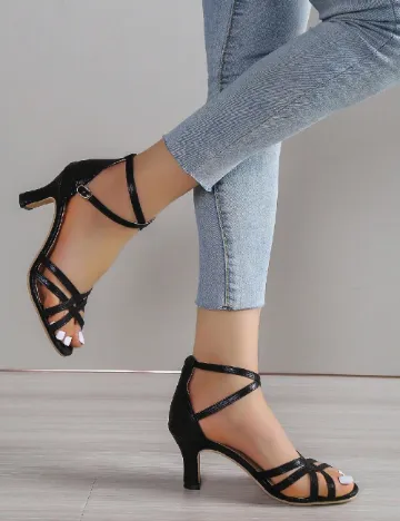 Pantofi SHEIN, negru