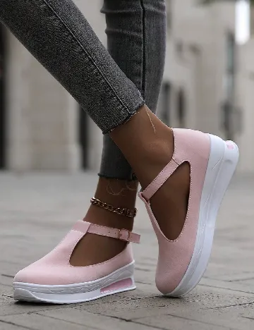 Pantofi SHEIN, roz