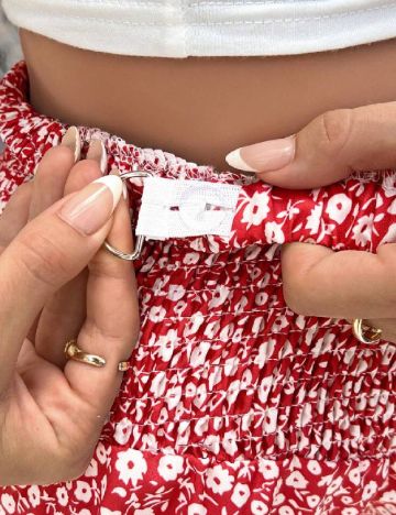 Pantaloni scurti SHEIN Maternity, rosu