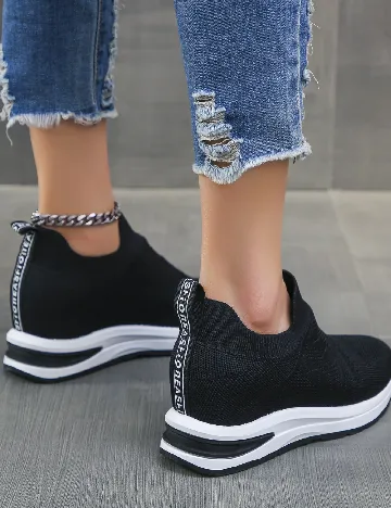Adidasi SHEIN, negru