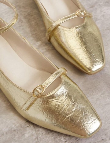 Pantofi SHEIN, auriu