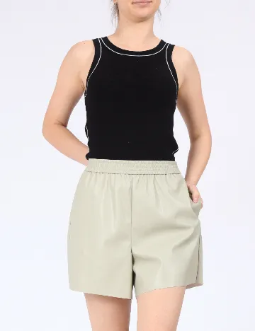 Pantaloni scurti Vero Moda, bej