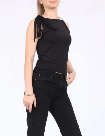 Top Only, negru