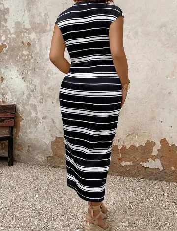 Rochie medie SHEIN CURVE, alb/negru
