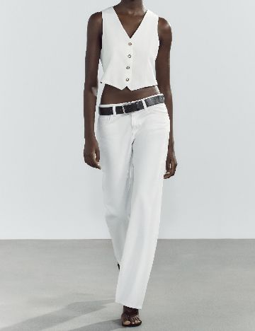 Vesta Zara, alb