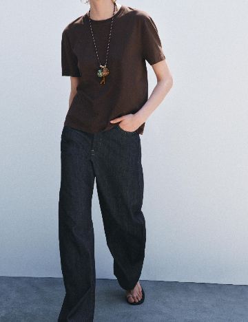 Tricou Zara, maro
