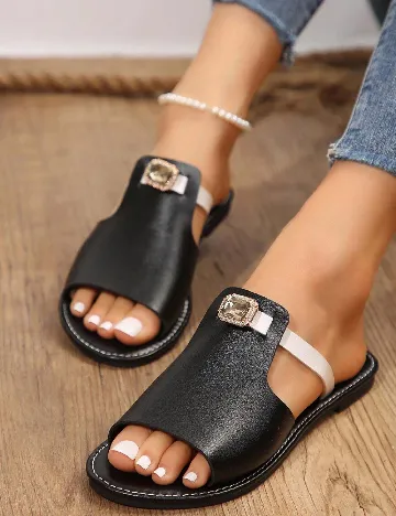 Slapi SHEIN, negru