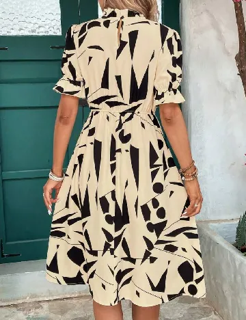 Rochie medie SHEIN, crem