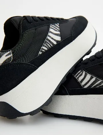 Adidasi Reserved, negru