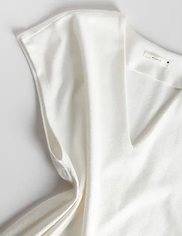 Tricou Reserved, alb