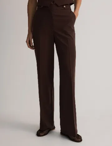 Pantaloni Reserved, maro