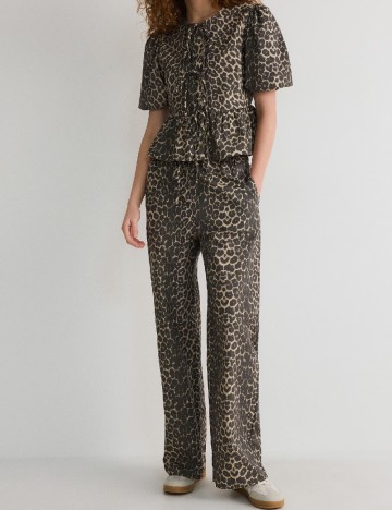 Pantaloni Reserved, animal print