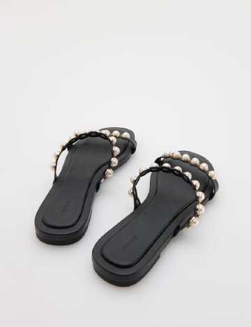 Slapi Reserved, negru