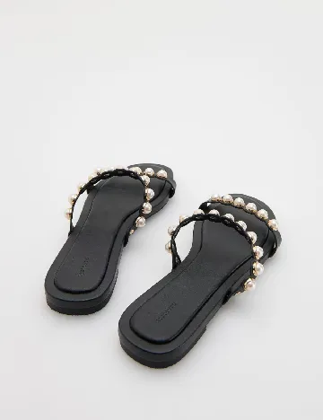 Slapi Reserved, negru