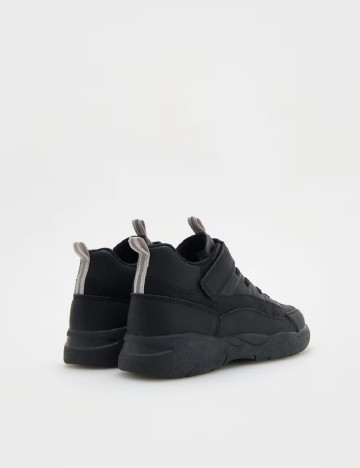 Adidasi Reserved, negru