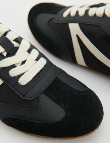 Adidasi Reserved, negru