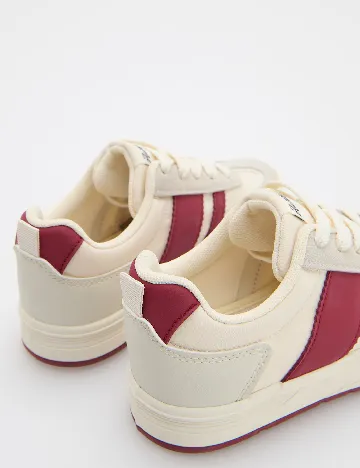 Adidasi Reserved, crem