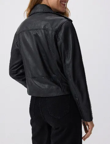 Jacheta Reserved, negru