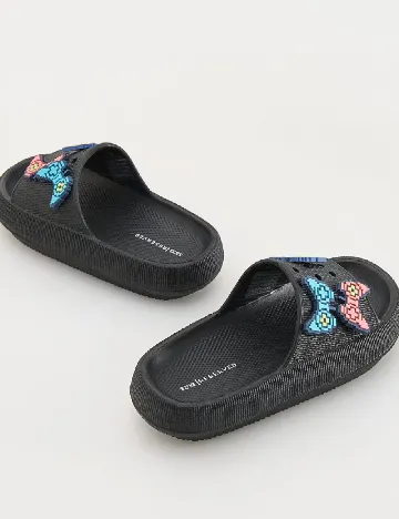 Slapi Reserved, negru