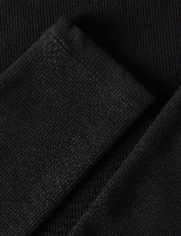 Body Reserved, negru