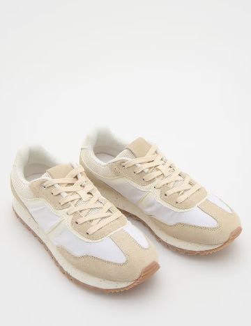 Adidasi Reserved, crem