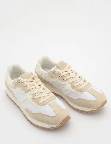 Adidasi Reserved, crem