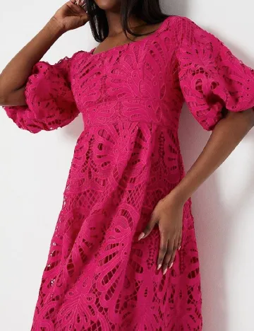 Rochie medie Coast, roz