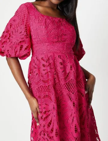 Rochie medie Coast, roz