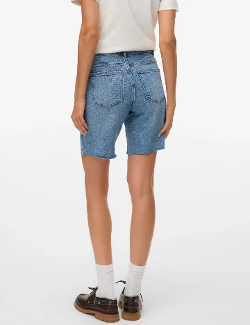 Pantaloni scurti Vero Moda, albastru