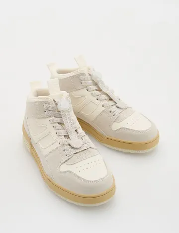 Adidasi Reserved, crem