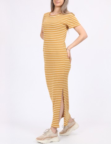 Rochie medie Vero Moda, mustar