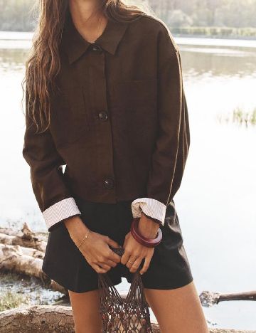 Jacheta Zara, maro