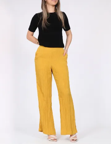Pantaloni Vero Moda, galben