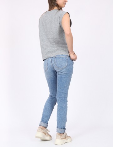 Tricou Pieces, gri