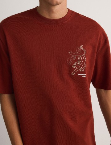 Tricou Reserved, maro