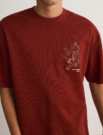 Tricou Reserved, maro