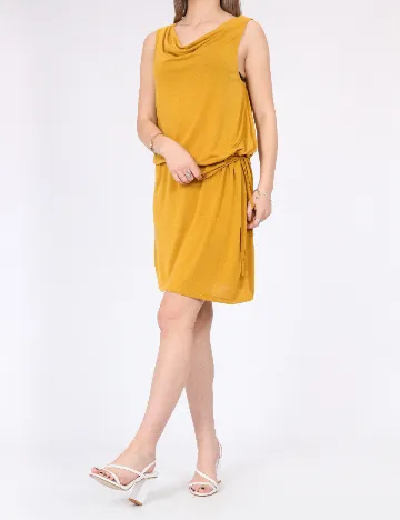 Rochie medie Vero Moda, galben