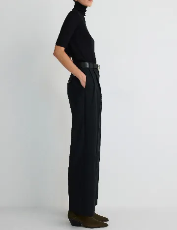 Pantaloni Reserved, negru