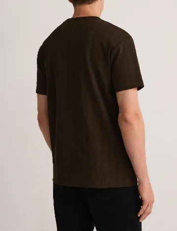 Tricou Reserved, maro