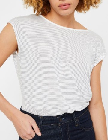 Tricou Pieces, alb