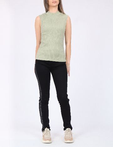 Top Pieces, verde