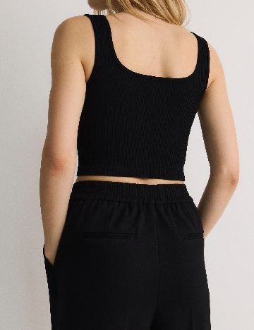 Top Reserved, negru