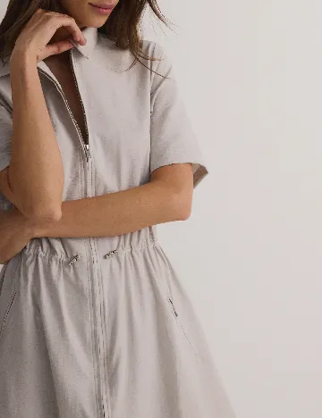 Rochie medie Reserved, gri deschis
