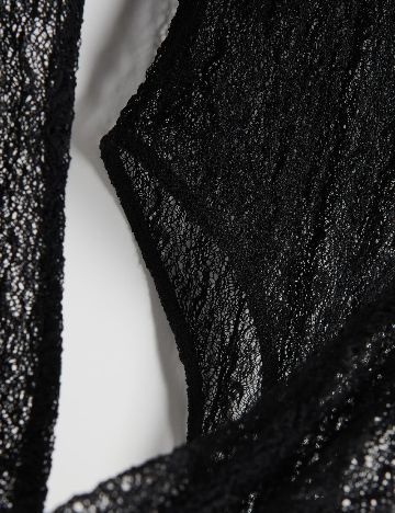 Body Reserved, negru