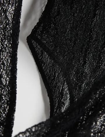 Body Reserved, negru