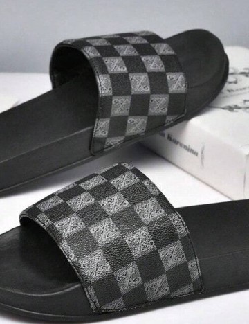 Slapi SHEIN, negru