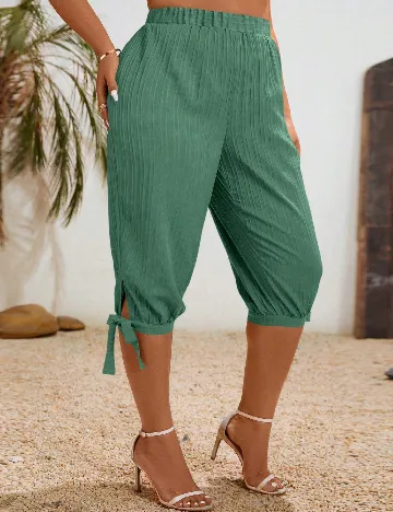 Pantaloni trei sferturi SHEIN CURVE, verde