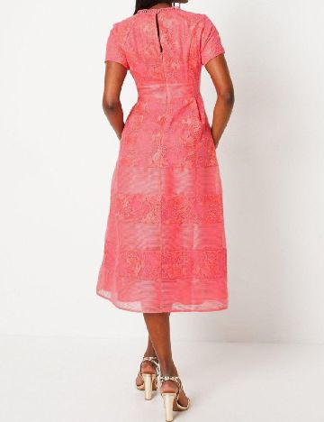 Rochie medie Coast, roz