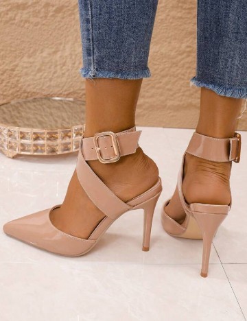 Pantofi SHEIN, maro